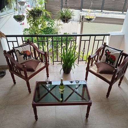 Jal,Min Homestay Kandy Dış mekan fotoğraf
